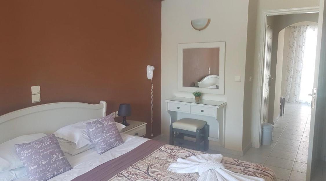 Aparthotel Poseidon Agia Efimia